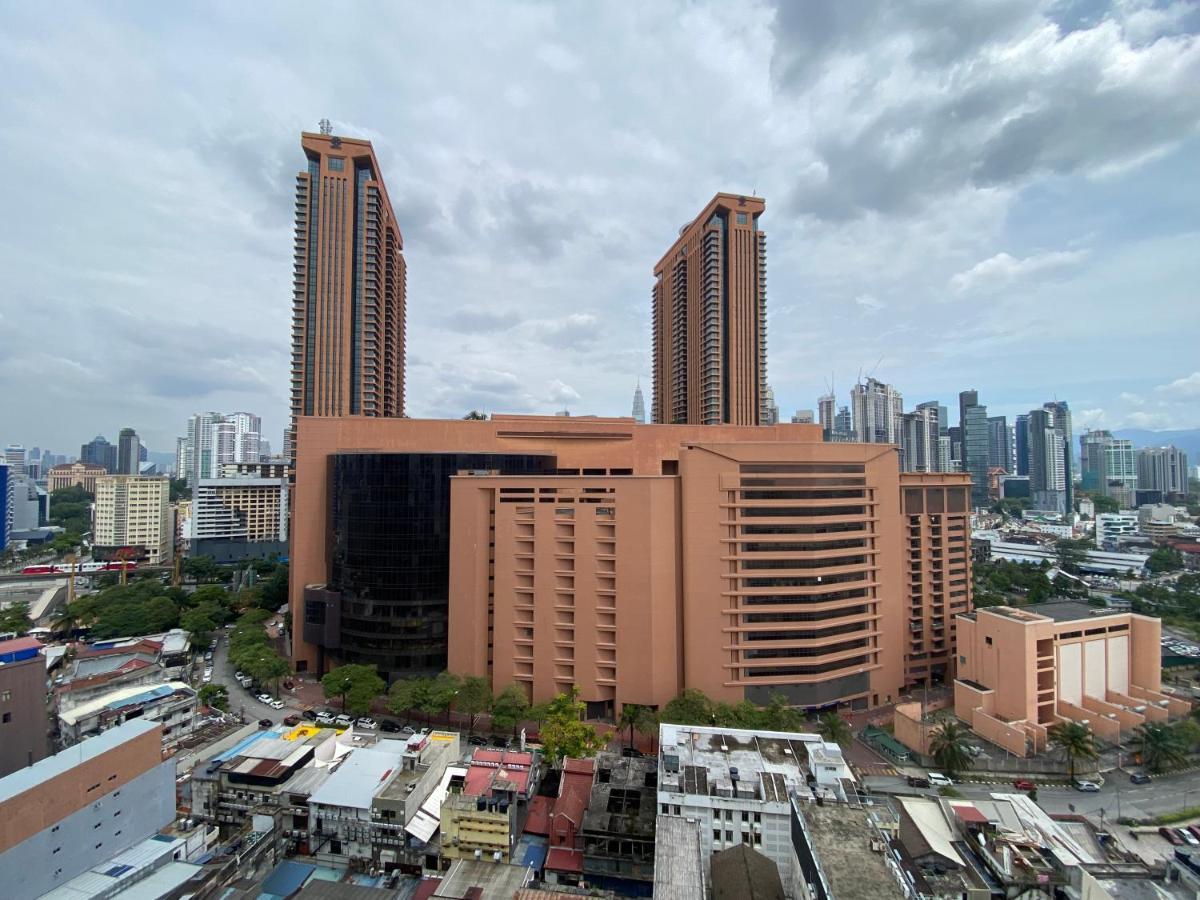 Spacious 3R,2R,Studio 5Min Walk To Time Square,Lalaport, Pool,Gym,Wifi Lägenhet Kuala Lumpur Exteriör bild
