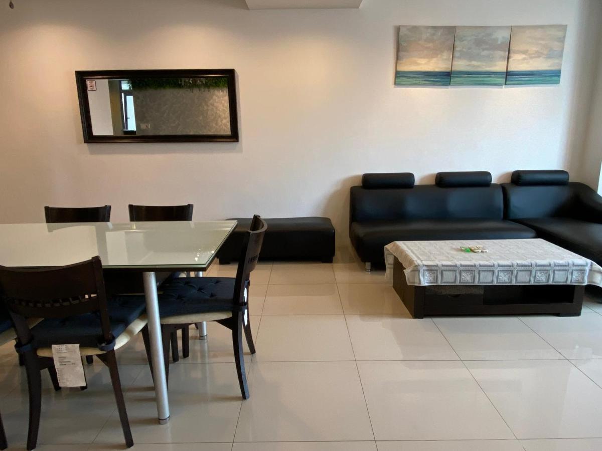 Spacious 3R,2R,Studio 5Min Walk To Time Square,Lalaport, Pool,Gym,Wifi Lägenhet Kuala Lumpur Exteriör bild