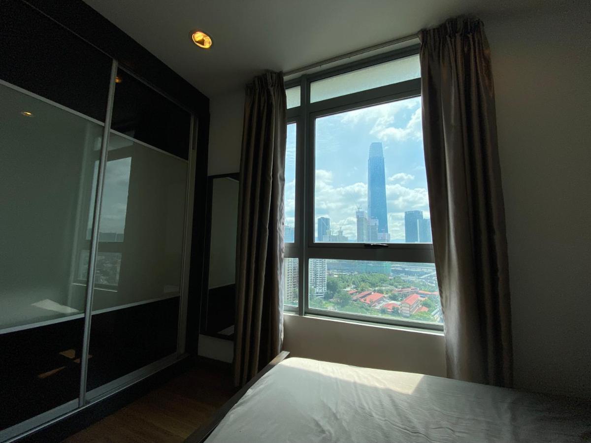 Spacious 3R,2R,Studio 5Min Walk To Time Square,Lalaport, Pool,Gym,Wifi Lägenhet Kuala Lumpur Exteriör bild